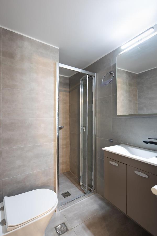 Newly Renovated Cozy Studio Downtown أثينا المظهر الخارجي الصورة